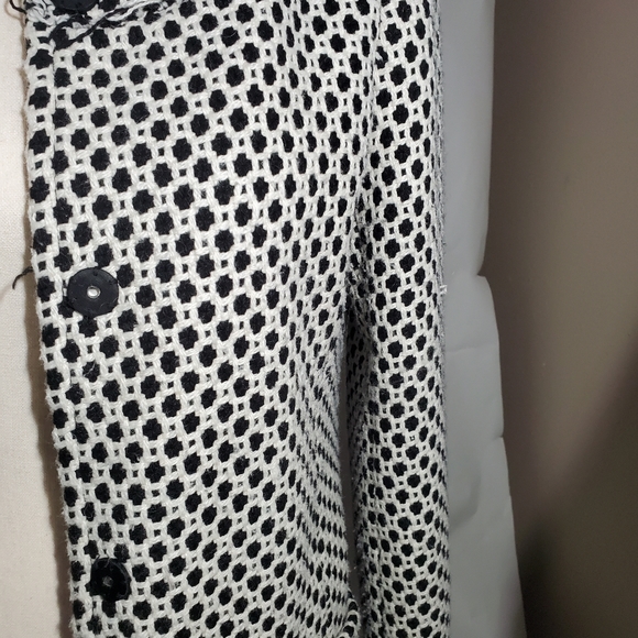 Coat - Picture 6 of 7